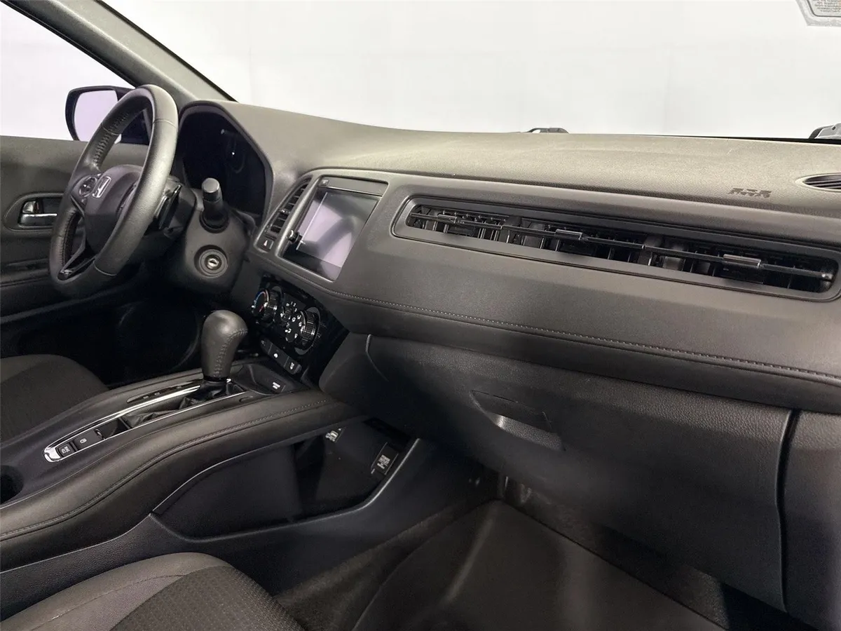 2022 Honda HR-V Sport thumbnail 36