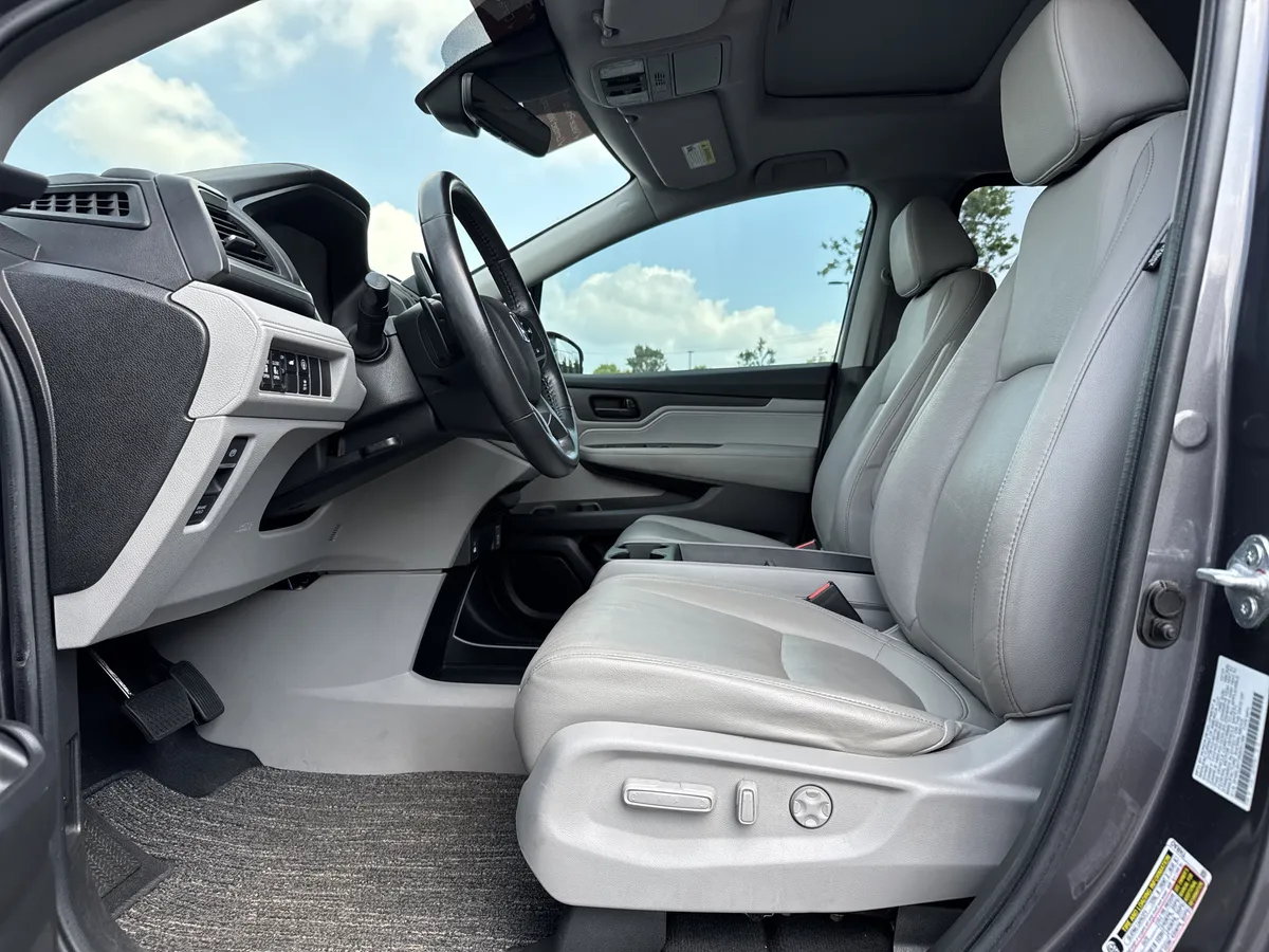2022 Honda Odyssey EX-L thumbnail 15