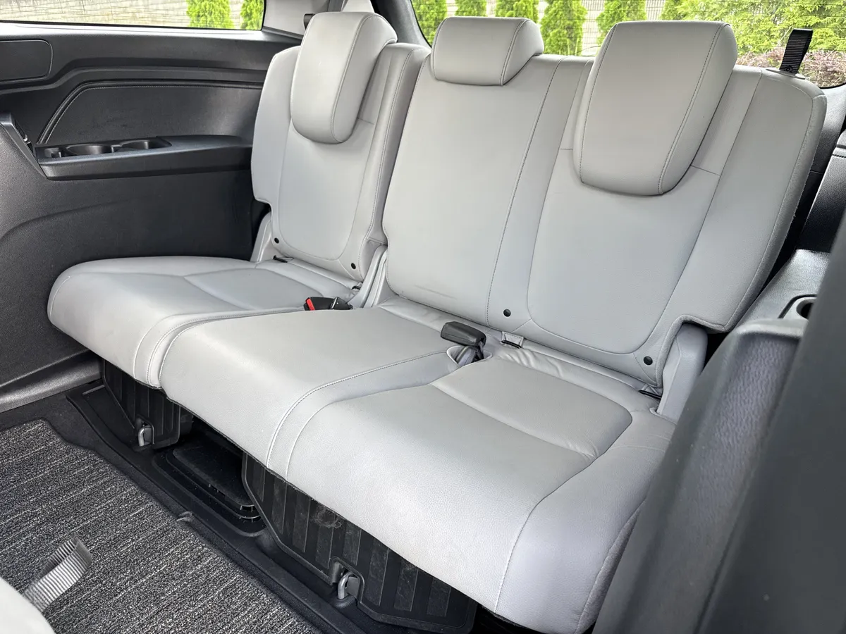 2022 Honda Odyssey EX-L thumbnail 29