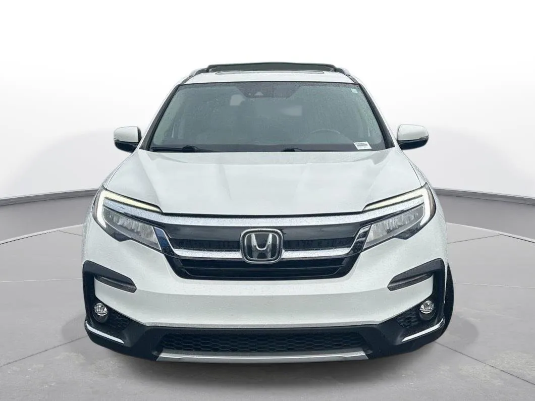 2022 Honda Pilot Elite thumbnail 3