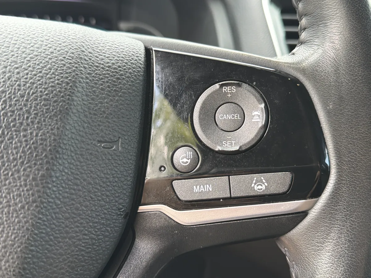 2022 Honda Pilot Elite thumbnail 13