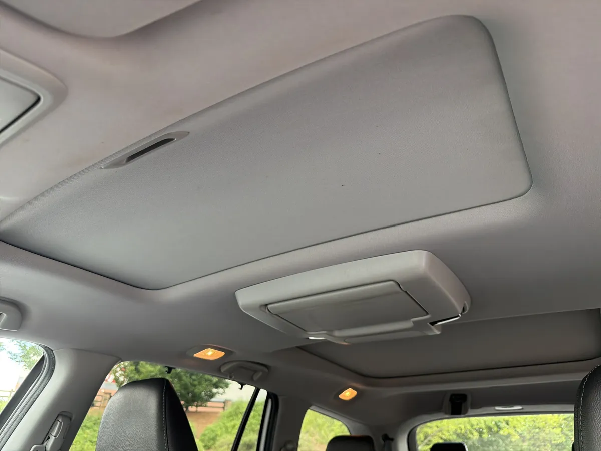 2022 Honda Pilot Elite thumbnail 21