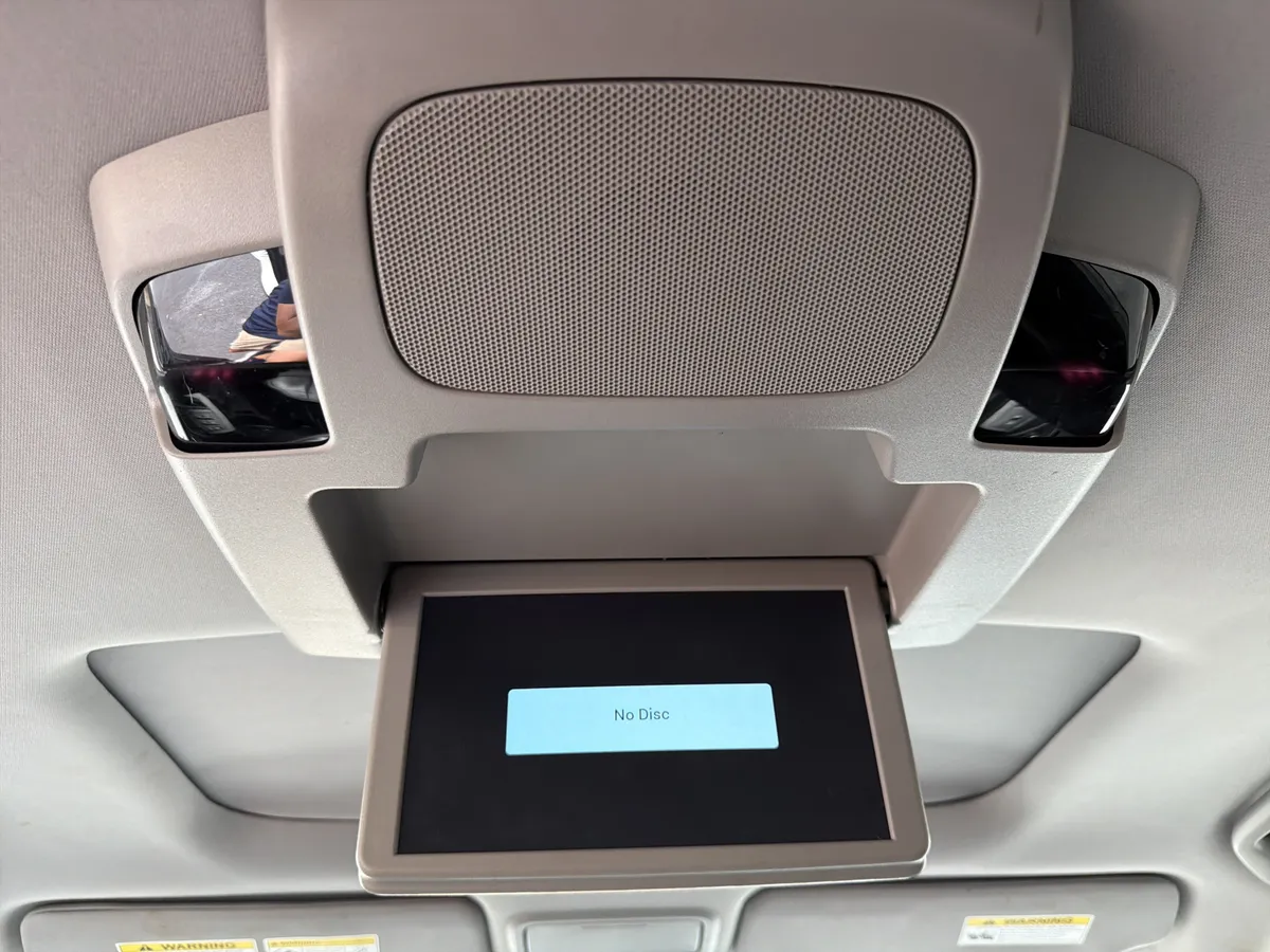 2022 Honda Pilot Elite thumbnail 26