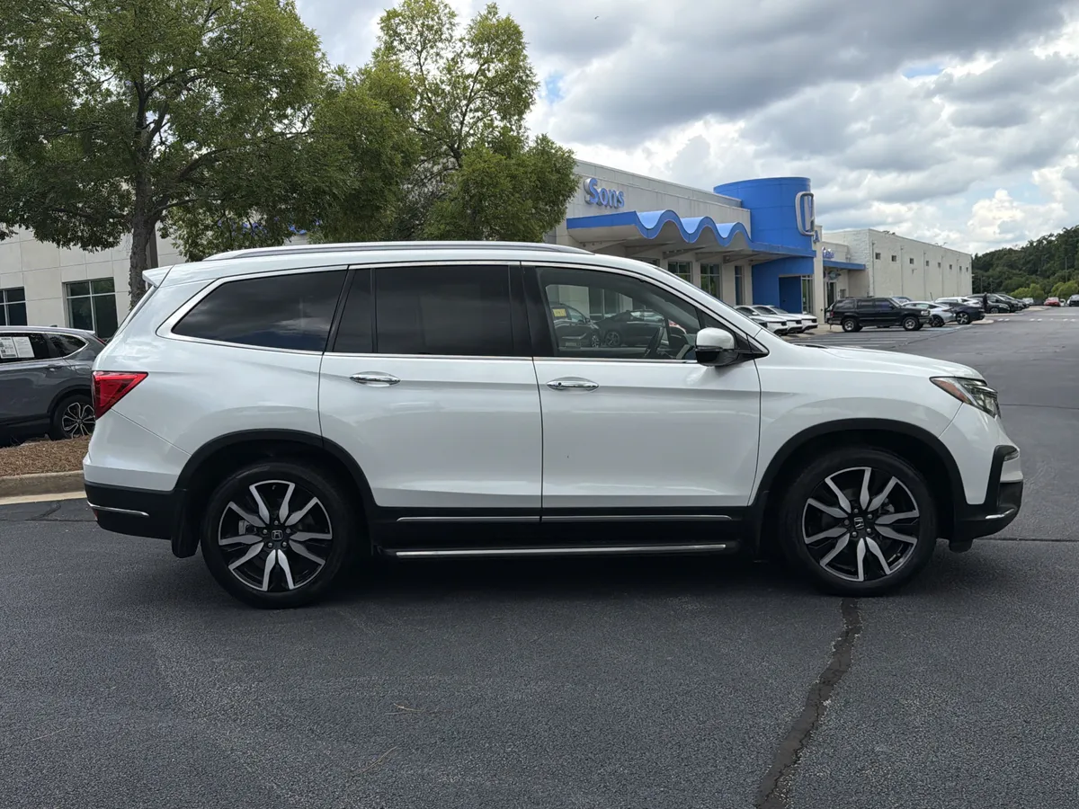 2022 Honda Pilot Elite thumbnail 34