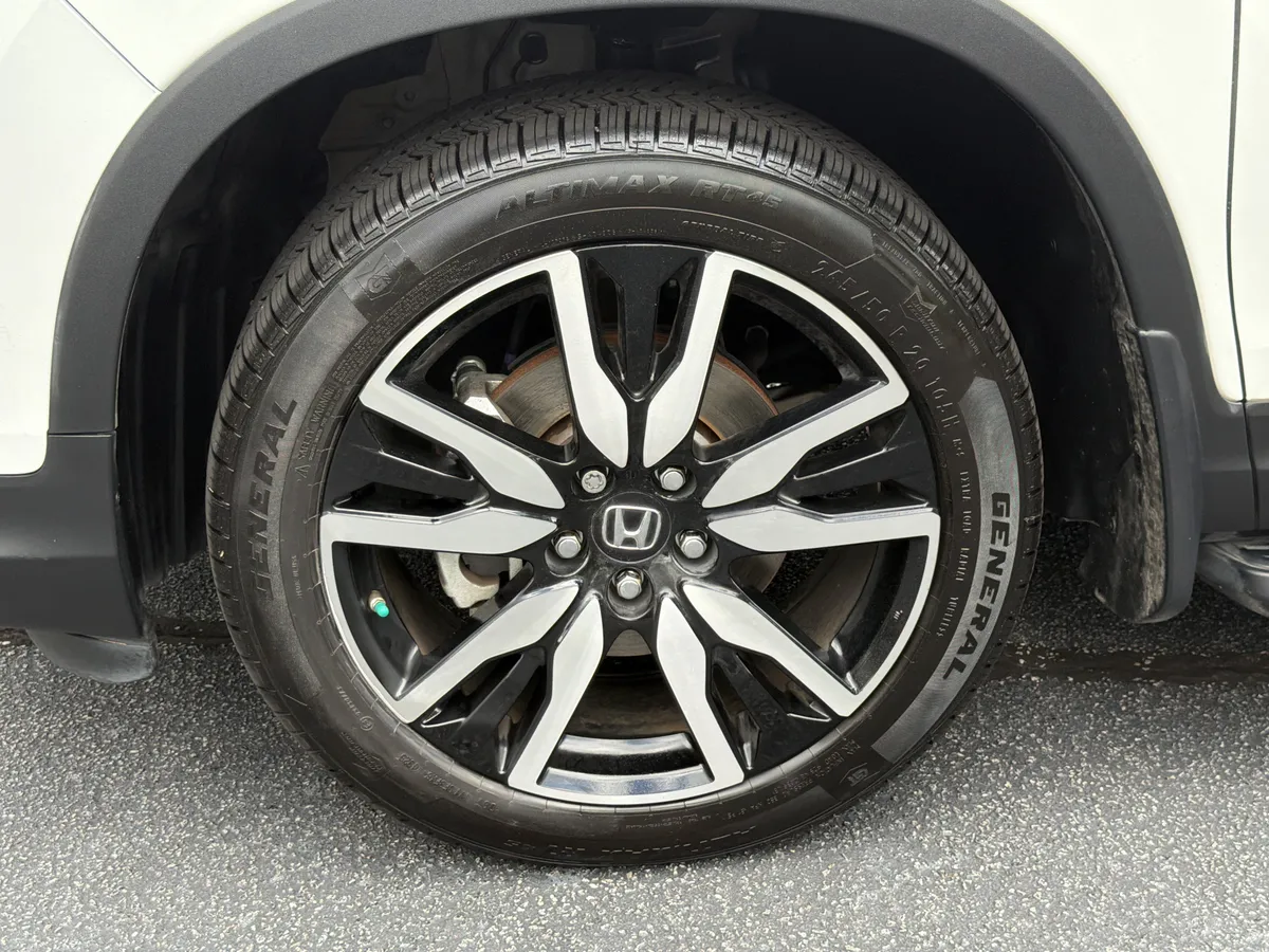 2022 Honda Pilot Elite thumbnail 38
