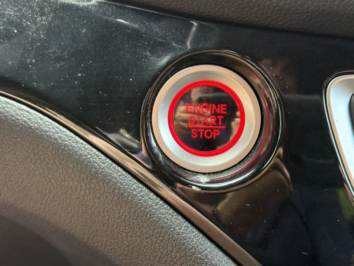 2022 Honda Pilot Elite thumbnail 8