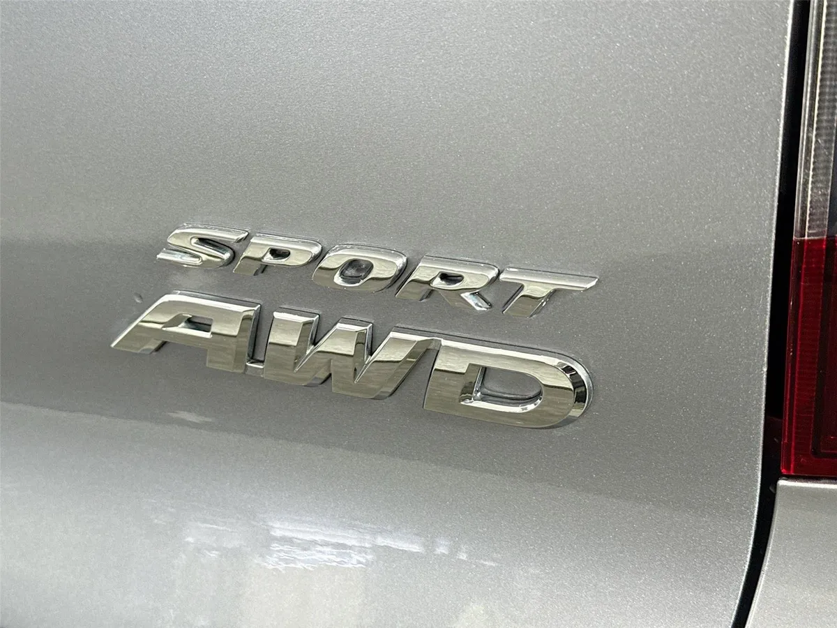 2022 Honda Pilot Sport thumbnail 14