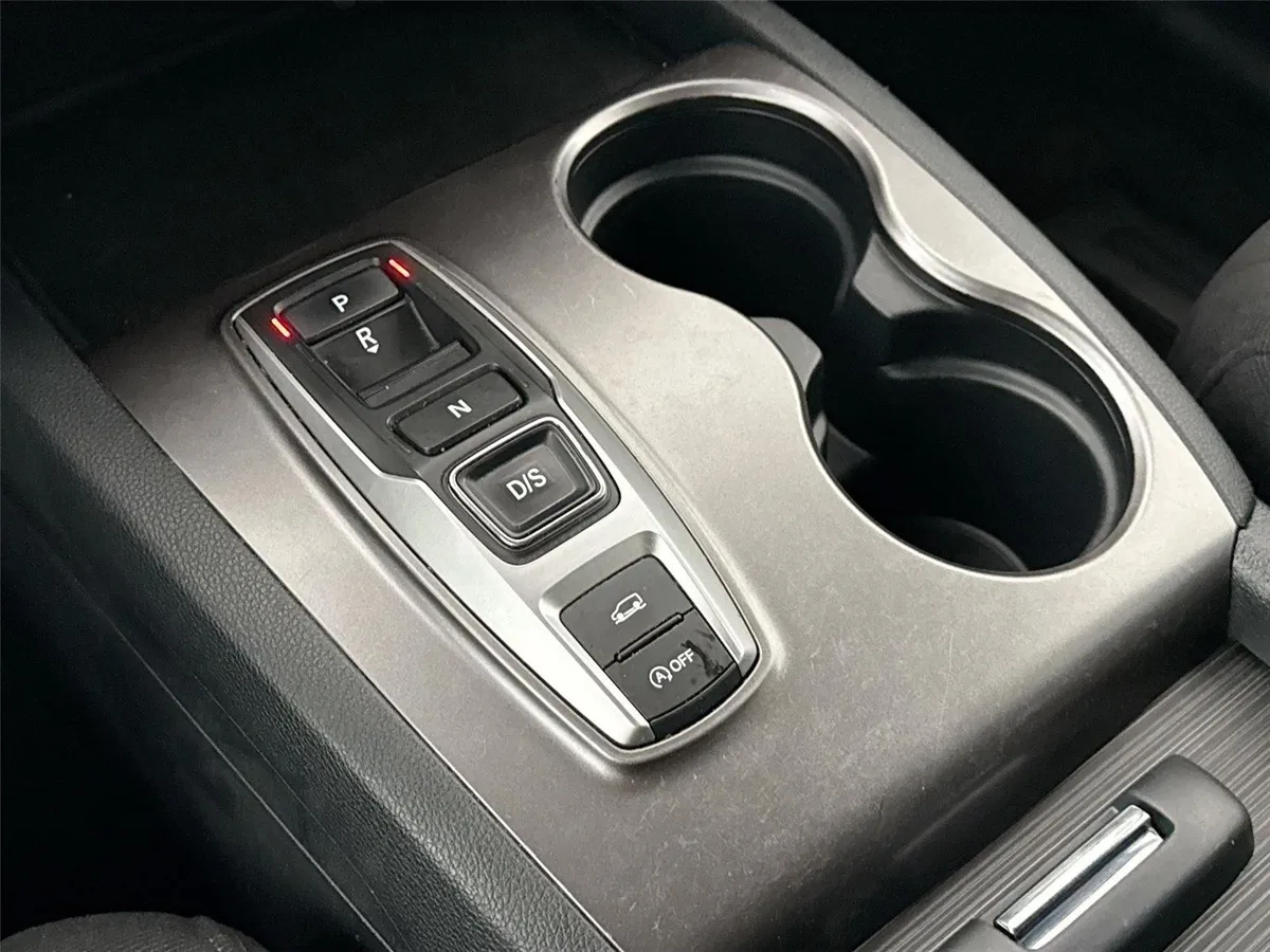 2022 Honda Pilot Sport thumbnail 25