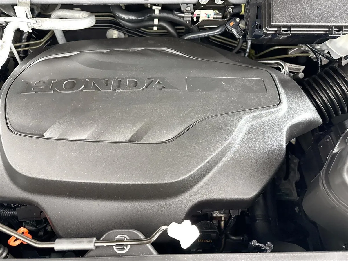 2022 Honda Pilot Sport thumbnail 40
