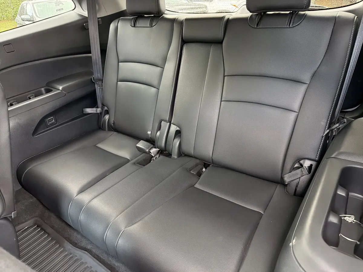 2022 Honda Pilot Touring 7-Passenger thumbnail 27