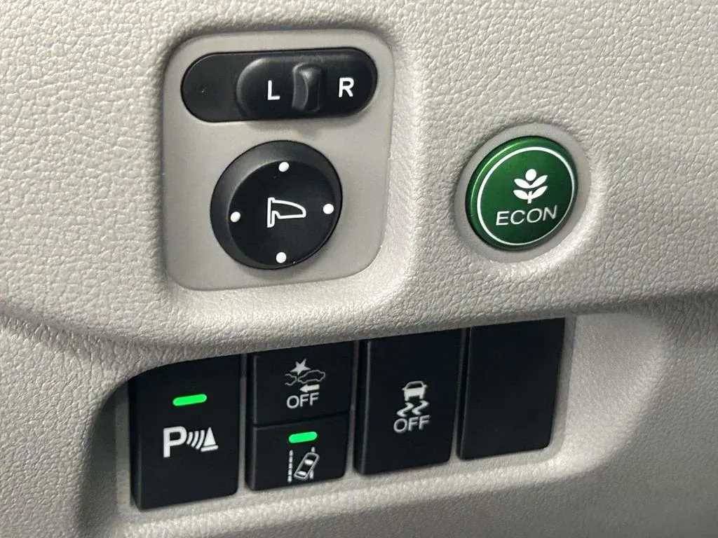 2022 Honda Pilot Touring thumbnail 21