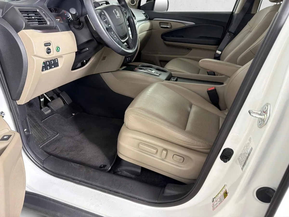 2022 Honda Ridgeline RTL-E thumbnail 11