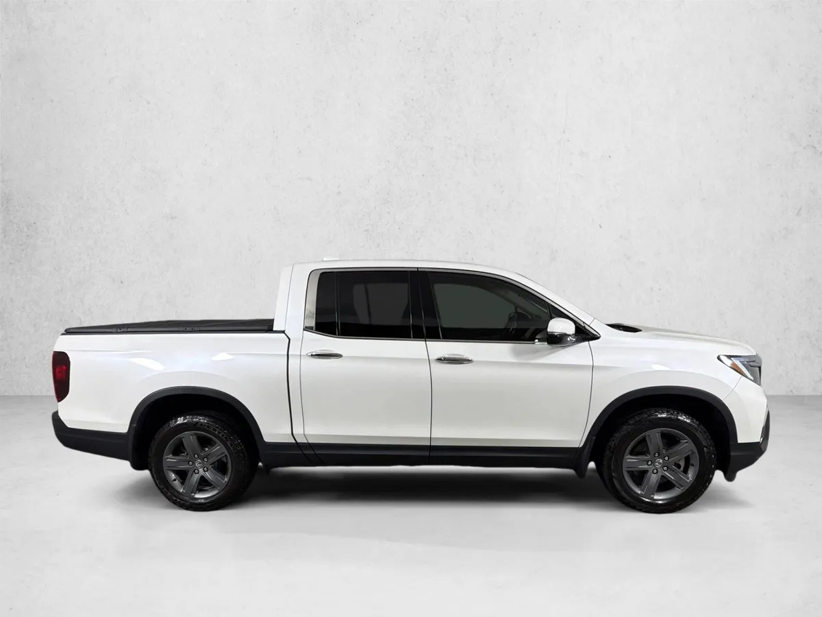 2022 Honda Ridgeline RTL-E thumbnail 4