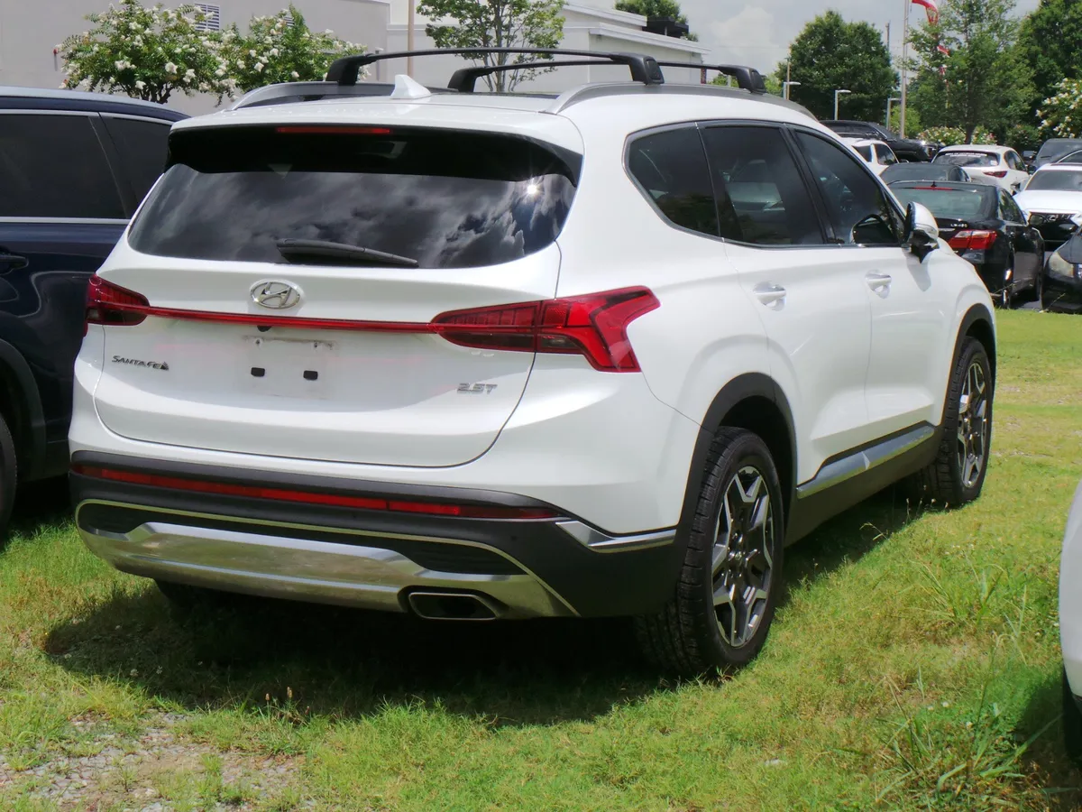 2022 Hyundai Santa Fe Limited thumbnail 2