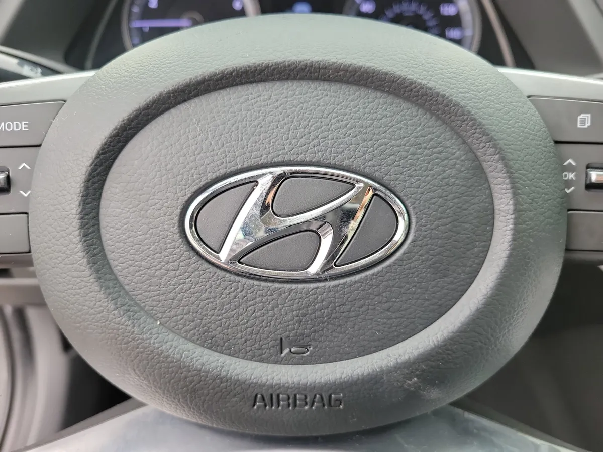 2022 Hyundai Sonata SE thumbnail 15