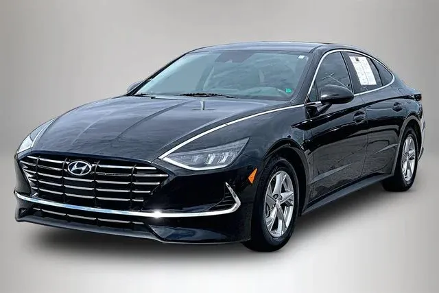 2022 Hyundai Sonata SE thumbnail 2