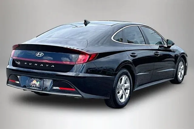 2022 Hyundai Sonata SE thumbnail 5