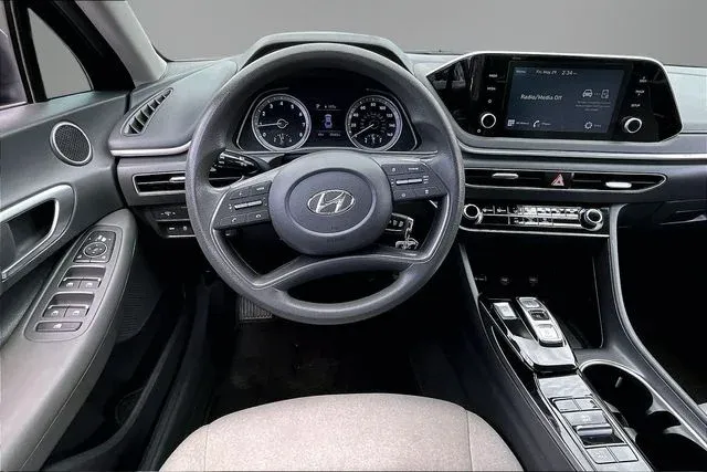 2022 Hyundai Sonata SE thumbnail 8
