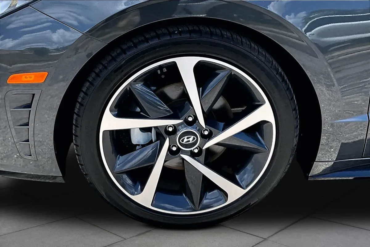 2022 Hyundai Sonata SEL Plus thumbnail 11