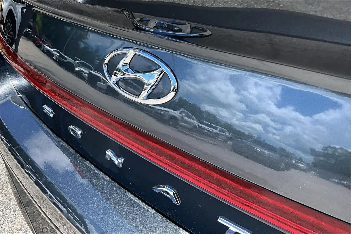 2022 Hyundai Sonata SEL Plus thumbnail 31