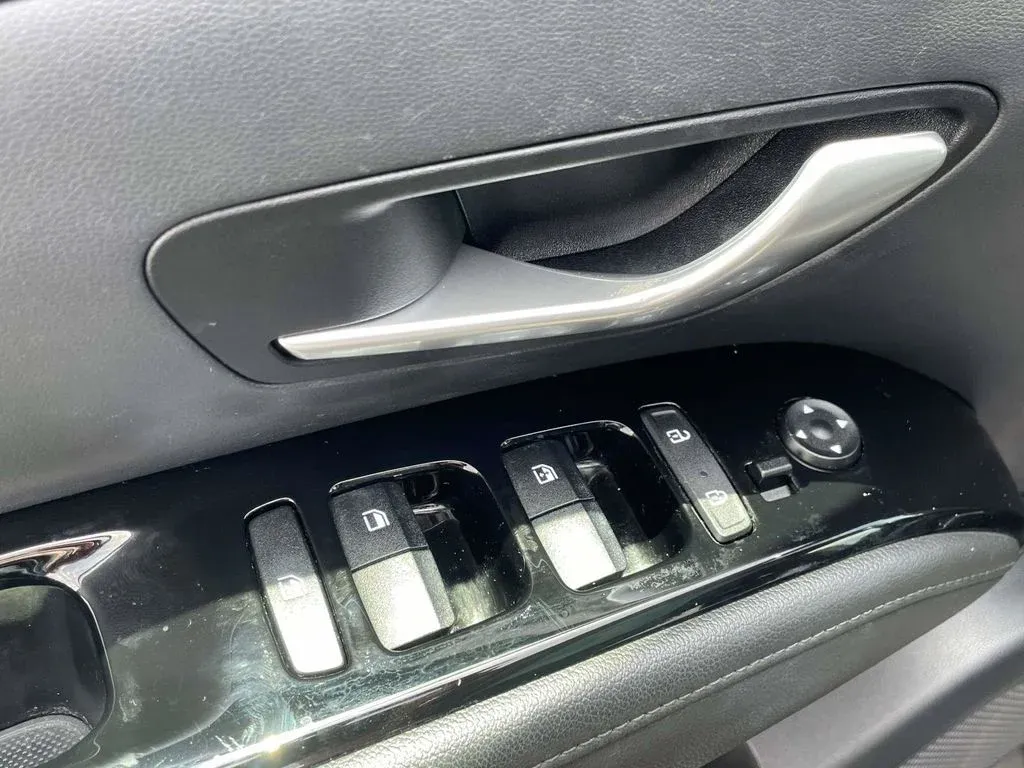 2022 Hyundai Tucson Limited thumbnail 16