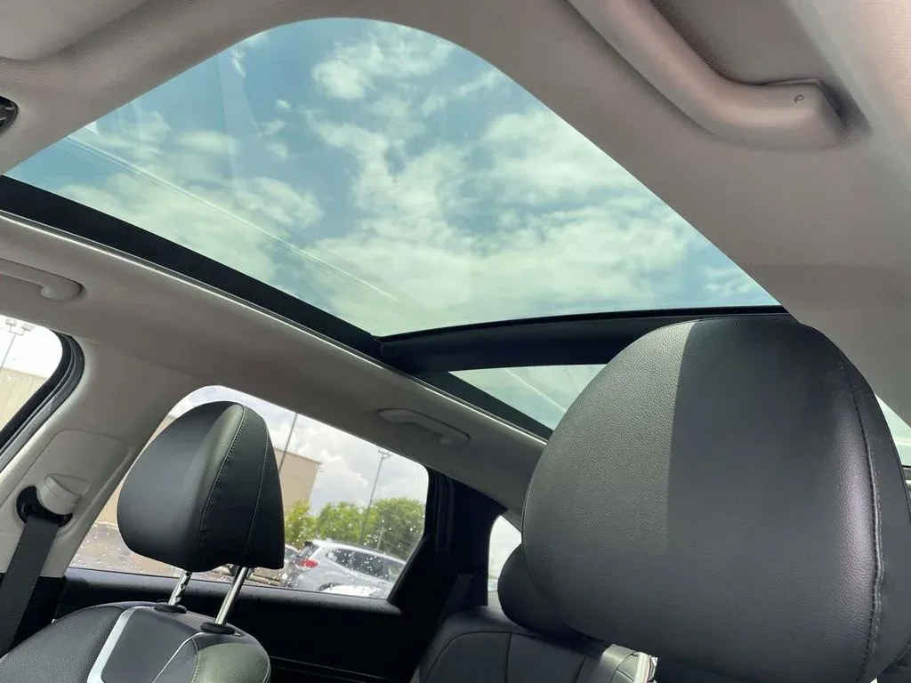 2022 Hyundai Tucson Limited thumbnail 17