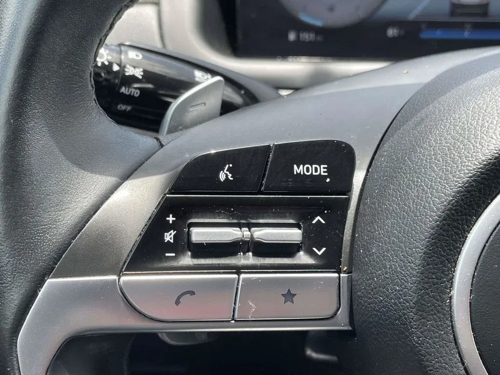 2022 Hyundai Tucson Limited thumbnail 22