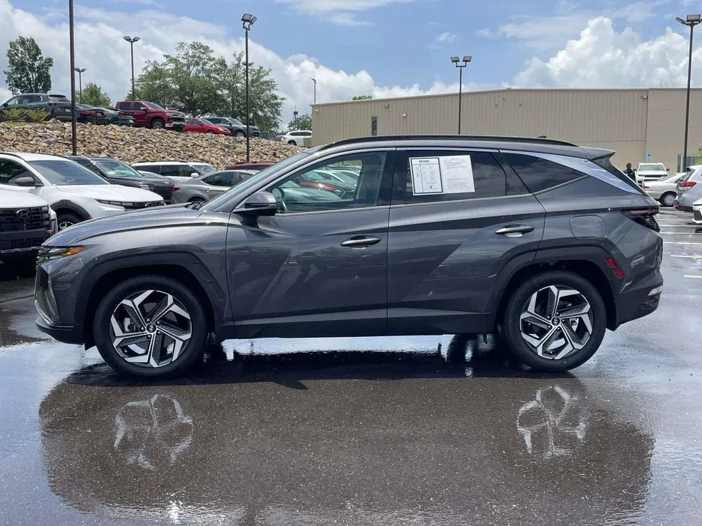 2022 Hyundai Tucson Limited thumbnail 6