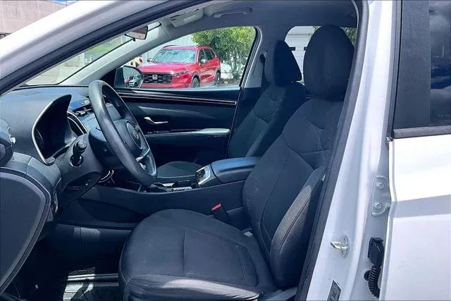 2022 Hyundai Tucson SEL thumbnail 18