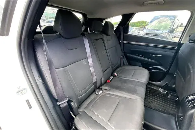 2022 Hyundai Tucson SEL thumbnail 20
