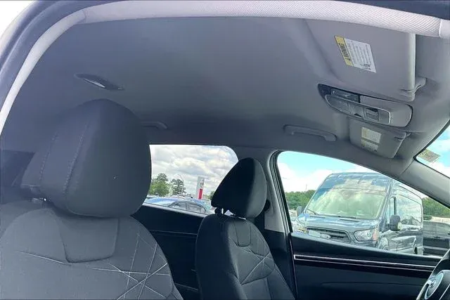 2022 Hyundai Tucson SEL thumbnail 26
