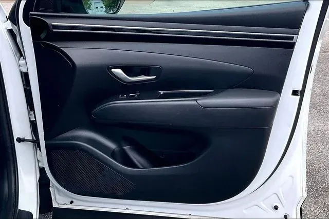 2022 Hyundai Tucson SEL thumbnail 27