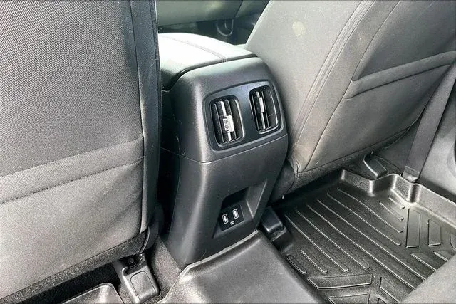 2022 Hyundai Tucson SEL thumbnail 32