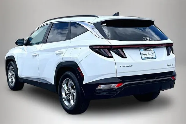 2022 Hyundai Tucson SEL thumbnail 4