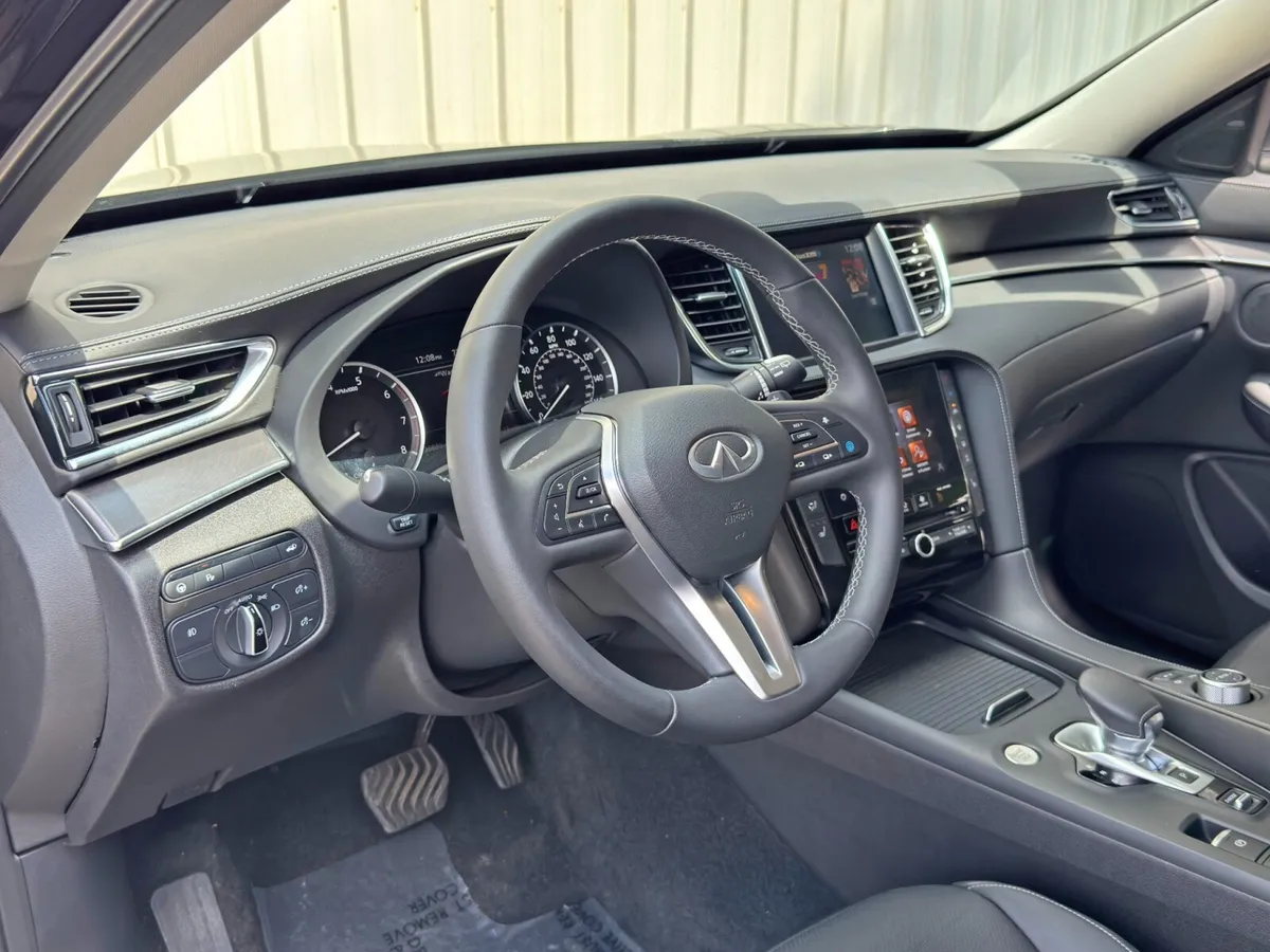 2022 INFINITI QX50 Luxe thumbnail 13
