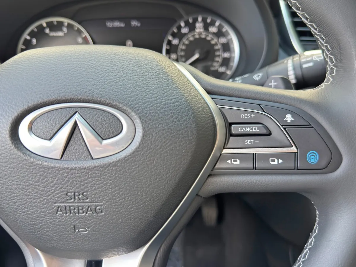 2022 INFINITI QX50 Luxe thumbnail 21