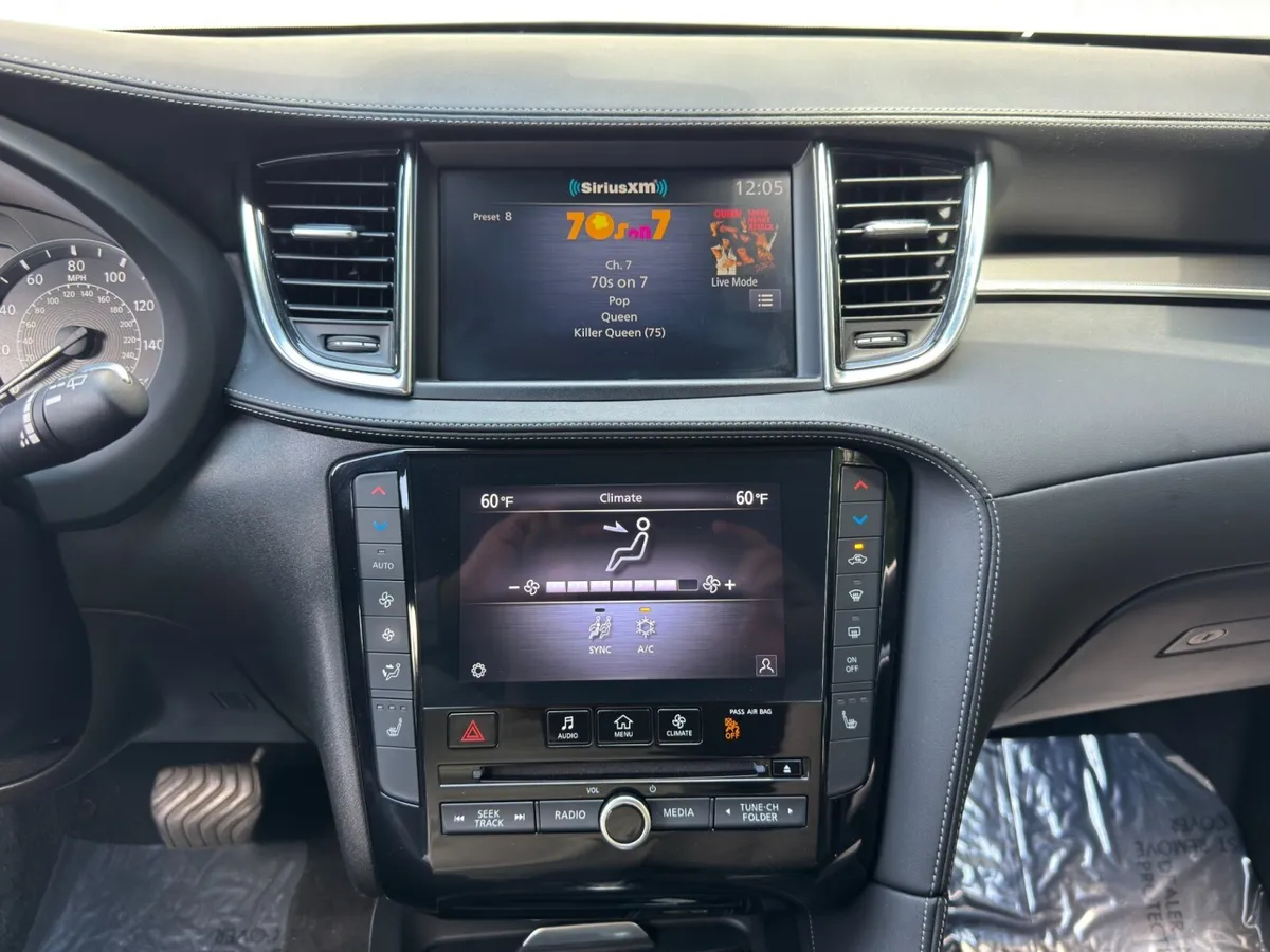 2022 INFINITI QX50 Luxe thumbnail 22
