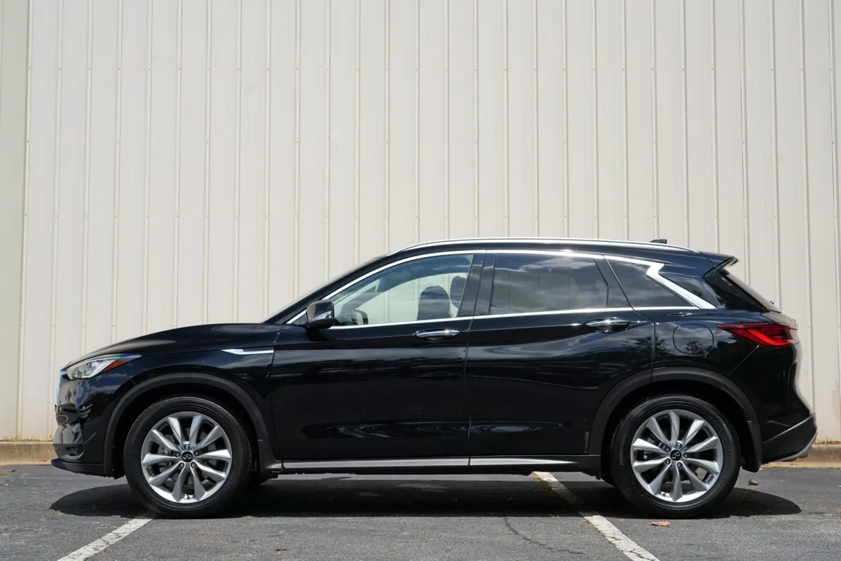 2022 INFINITI QX50 Luxe thumbnail 8