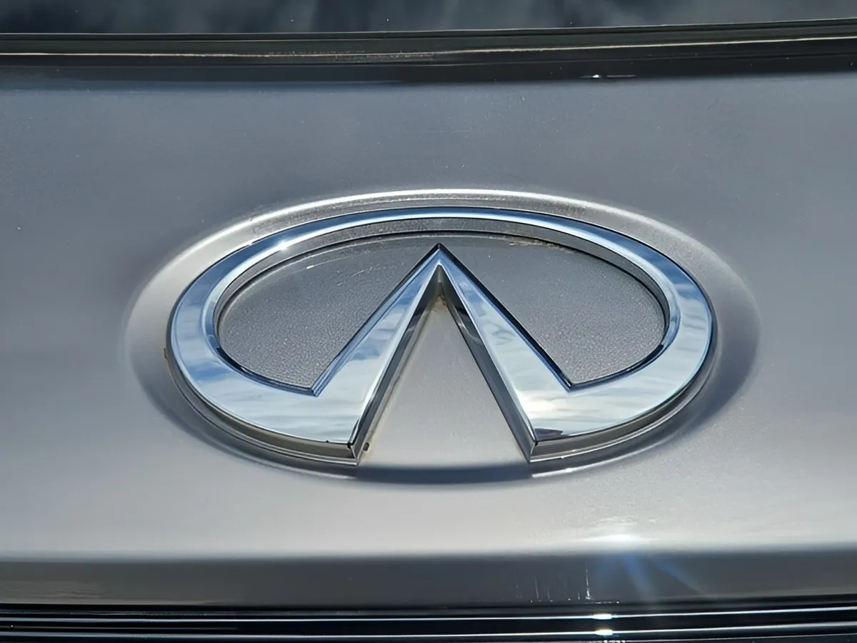 2022 INFINITI QX60 LUXE thumbnail 40