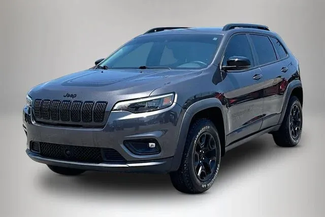 2022 Jeep Cherokee X thumbnail 2