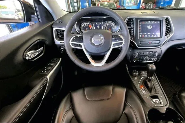 2022 Jeep Cherokee X thumbnail 8