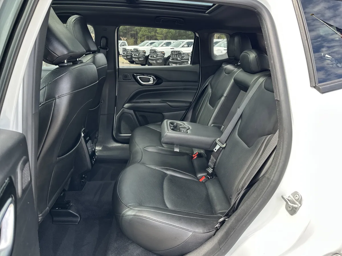 2022 Jeep Compass High Altitude thumbnail 24