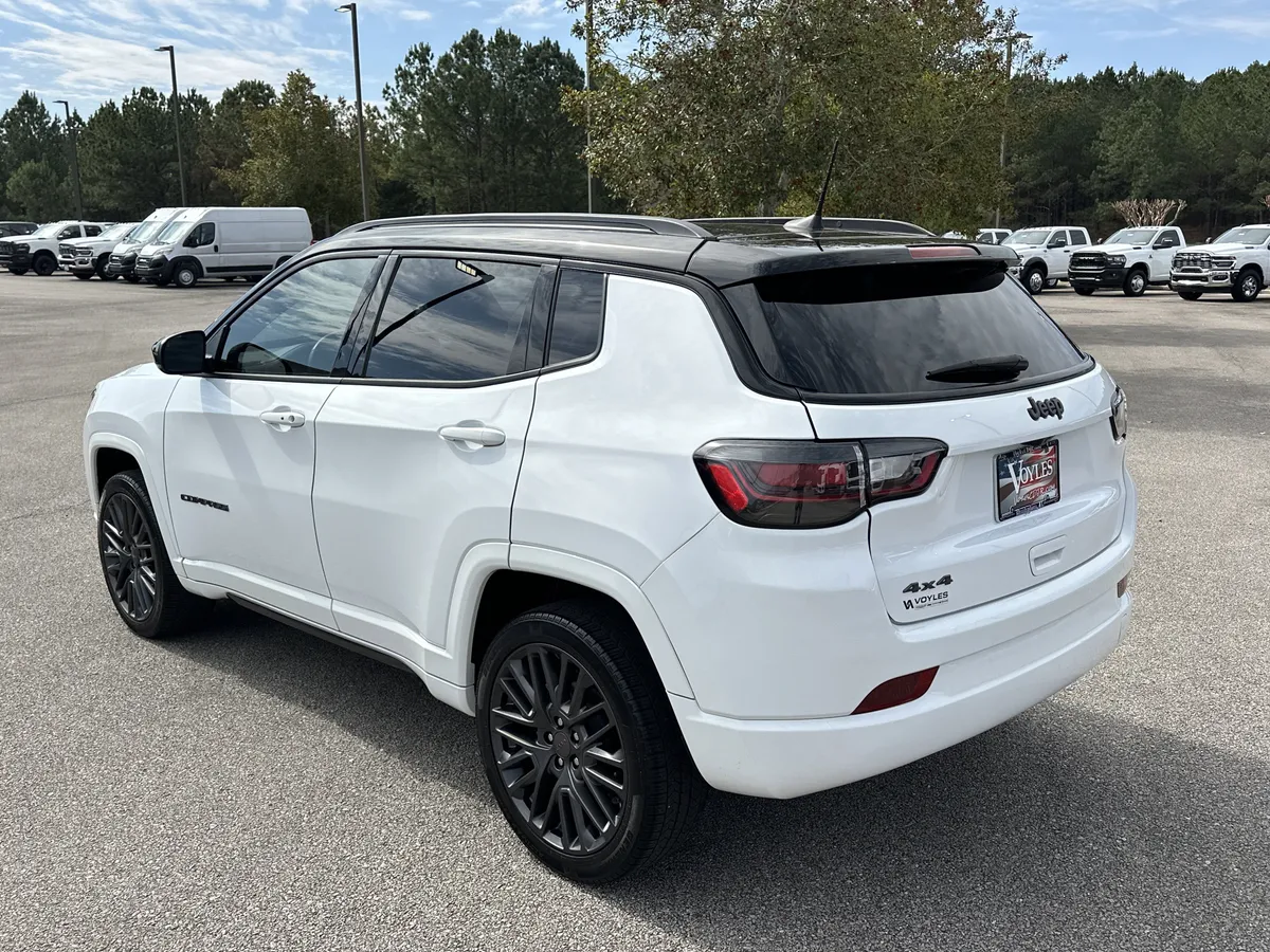 2022 Jeep Compass High Altitude thumbnail 5