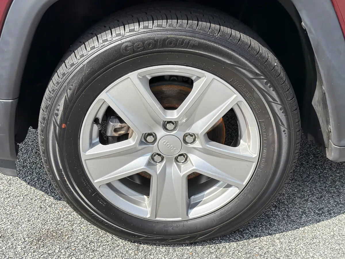 2022 Jeep Compass Latitude thumbnail 33