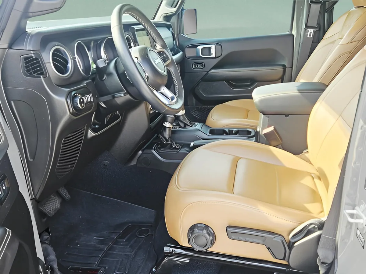 2022 Jeep Gladiator Overland thumbnail 10