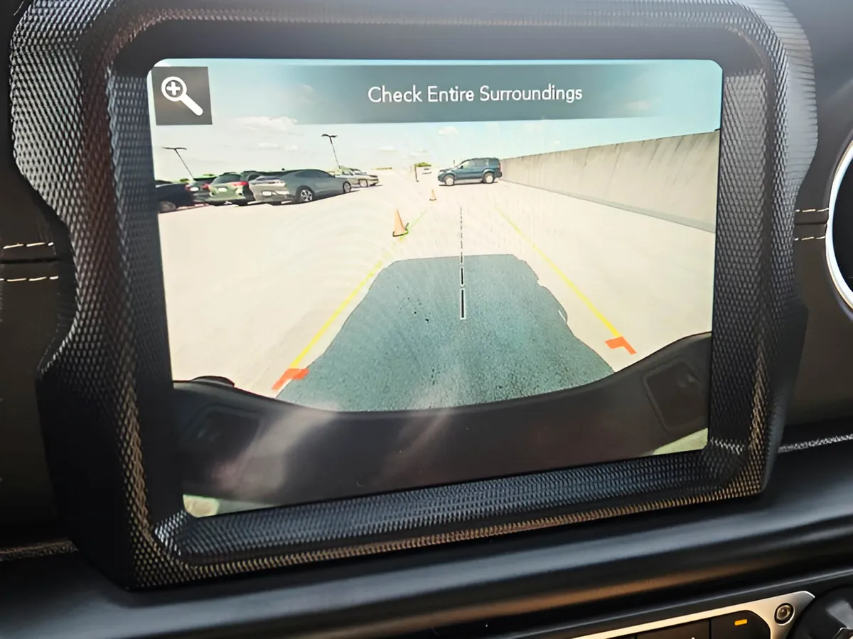 2022 Jeep Gladiator Overland thumbnail 19