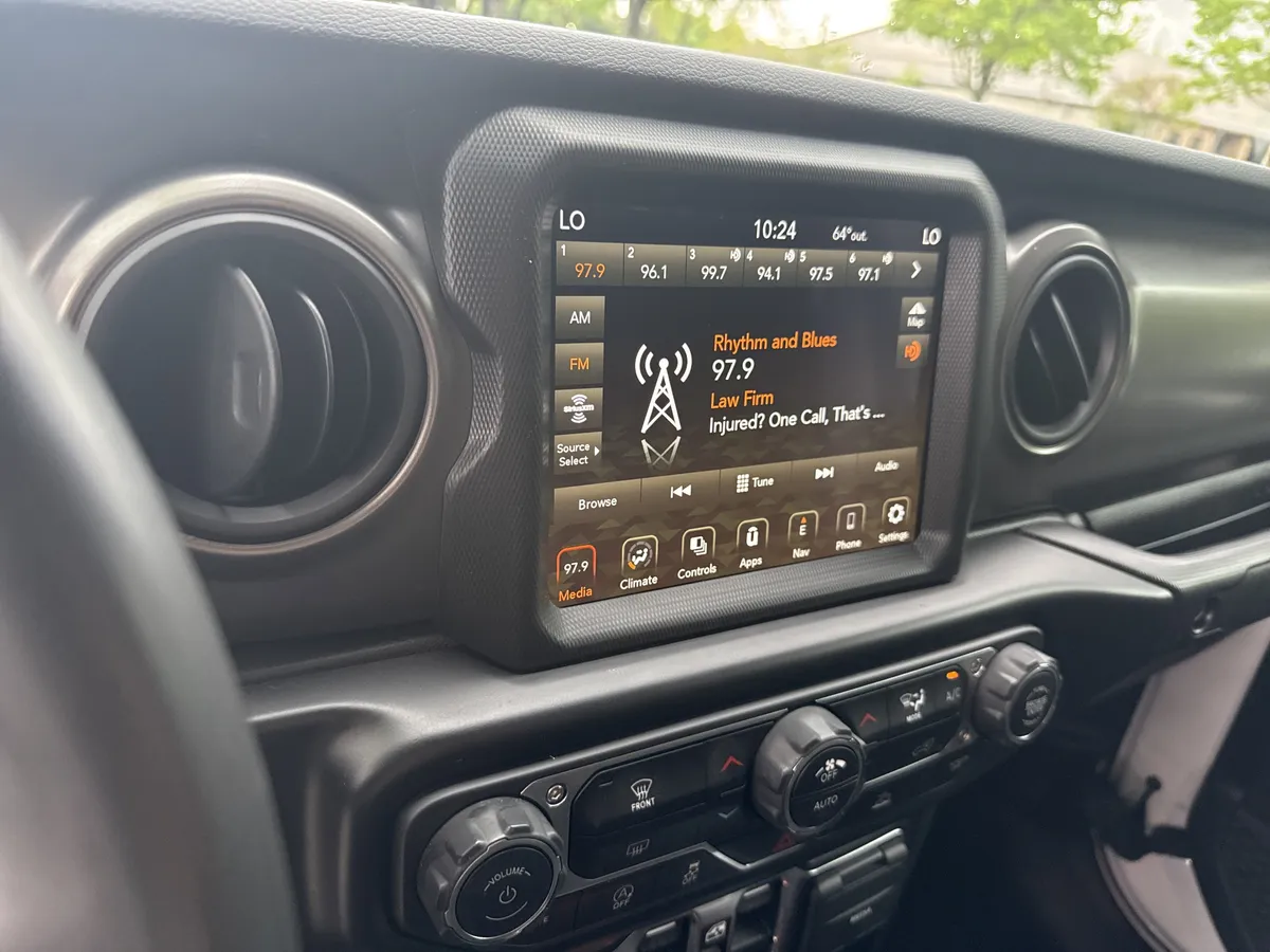 2022 Jeep Gladiator Willys thumbnail 29
