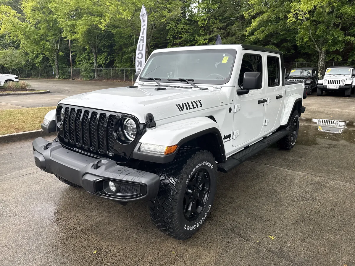 2022 Jeep Gladiator Willys thumbnail 3
