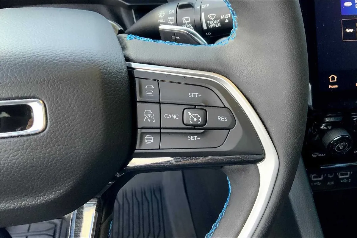 2022 Jeep Grand Cherokee 4xe Trailhawk thumbnail 24
