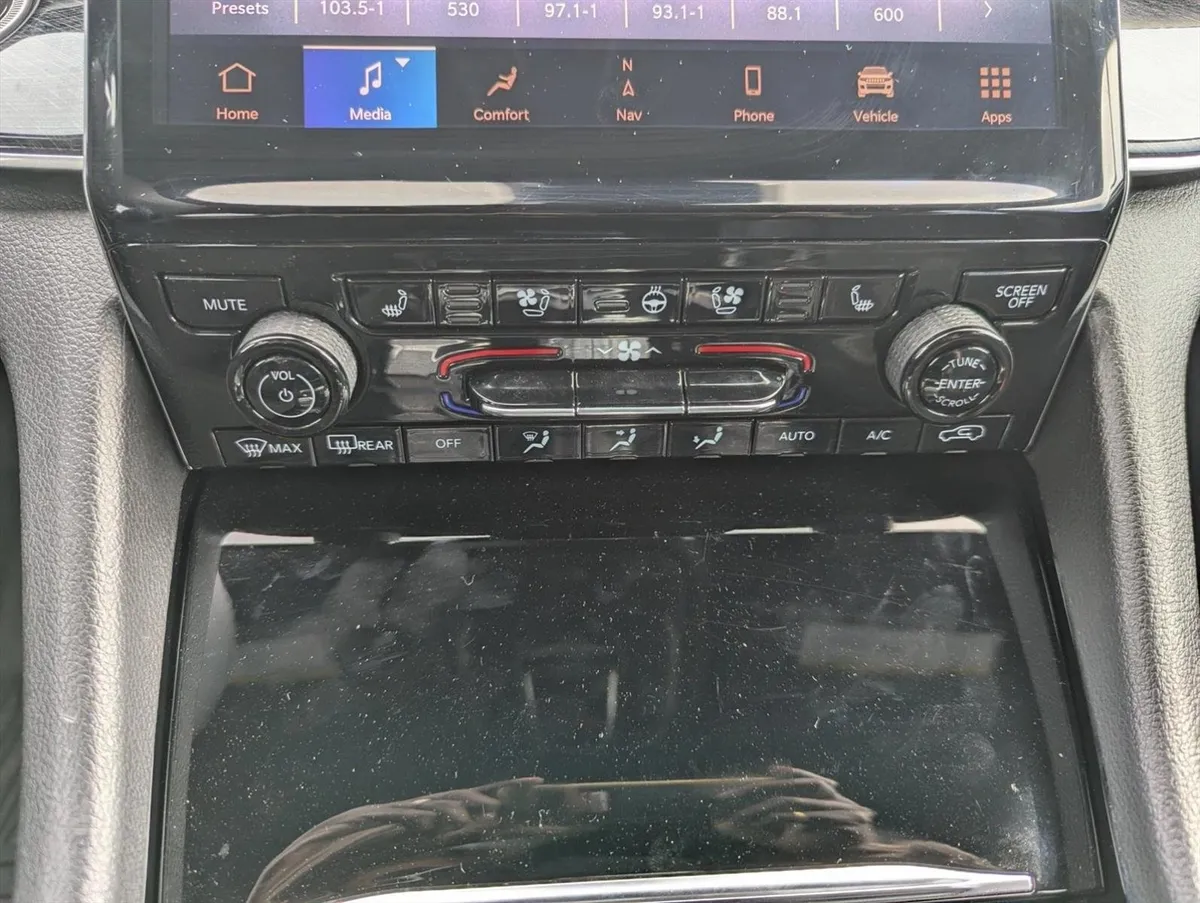 2022 Jeep Grand Cherokee 4xe Trailhawk thumbnail 19
